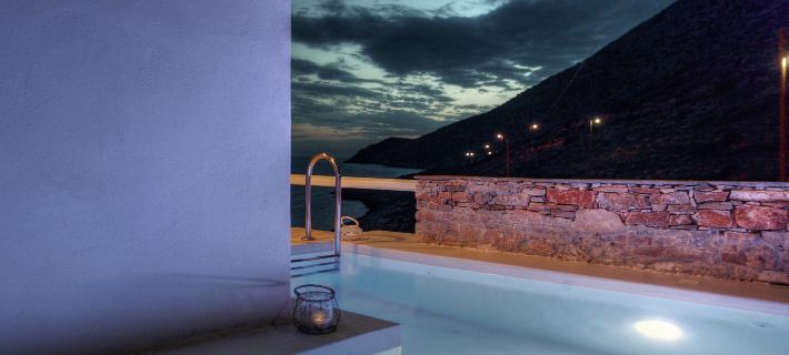 Delfini Hotels in Sifnos