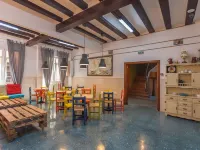 Loft Hostal - Hostel Hotels in Lloret de Mar