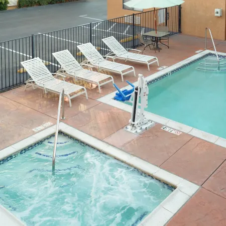Quality Inn & Suites Oceanside Near Camp Pendleton