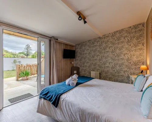 Hôtel le Grain de Sable Hotels in Ares