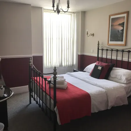 Kempfield House