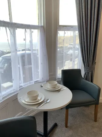 Marlborough Sea View Holiday Apartments