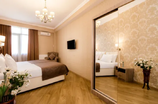 Dat Exx Apartments Отели рядом с Аэропорт Шота Руставели