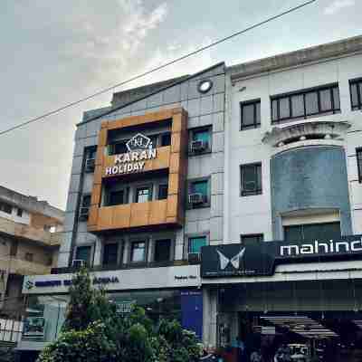 Hotel Karan Holidays Near Pitampura Metro Station Hotel Exterior