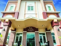 Excella Hotel Hotels near Ubon Square