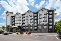 瓦爾登湖溫德姆商標精選飯店 Brian Hoffman's Remembering Red - A Tribute to Red Skelton附近的飯店