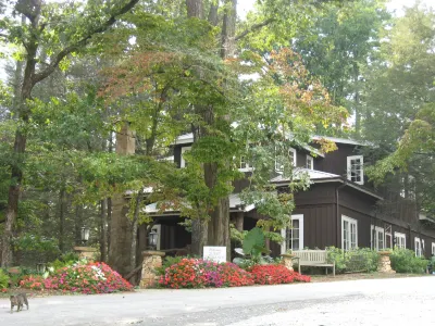 Lake Rabun Hotel Hotels in Clarkesville