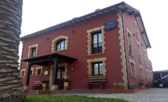 Posada Mediavia