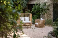 Le Clos Violette d'Aglaé Hotels in Velleron