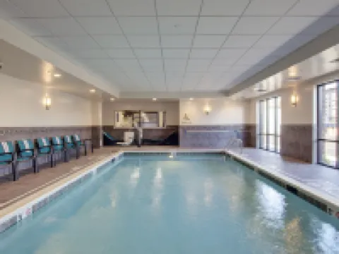 Hampton Inn & Suites Springfield Downtown Hotels in Springfield