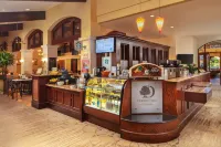 DoubleTree by Hilton Ontario Airport - bar