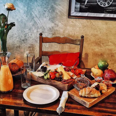 Grand Boutique Hotel