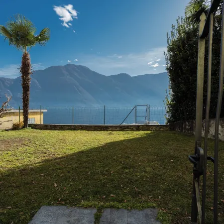 Family Lake Apartment by Rent All Como