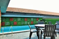 Hotel the Golden Sands - สระว่ายน้ำบนดาดฟ้า