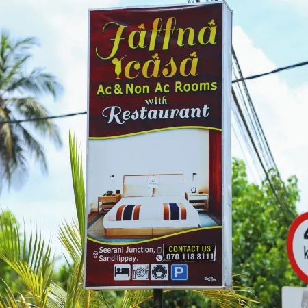 jaffna casa Отели в г. Джафна