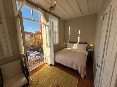 Cunda Yund 1922 Hotels near Cunda sahil güvenlik yan tarafı