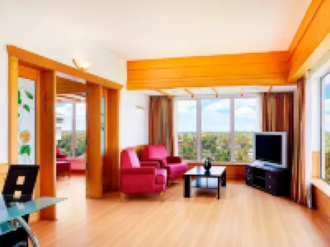 Le Méridien Kochi Hotels in Ernakulam