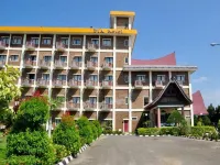 Pia Hotel Pandan Beach Resort Hotels in Central Tapanuli Regency