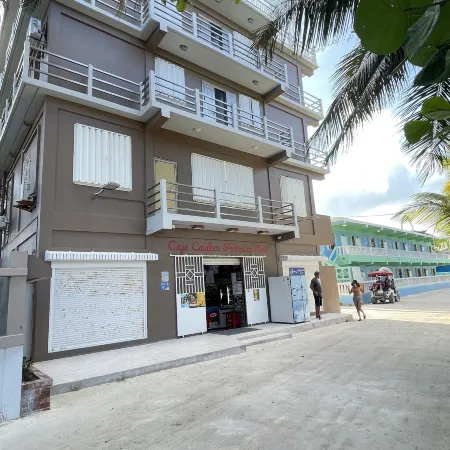 Caye Caulker Beach Hotel Отели рядом с достопримечательностью «Остров Кей Колкер»