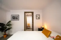 Music, F1 & Fashion Fun in This Holiday Home