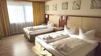 Hotel Avenue Altenfurt - Bintang 2
