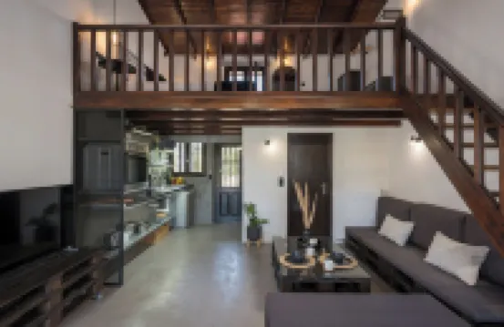 Eightyfour Living with Private Pool