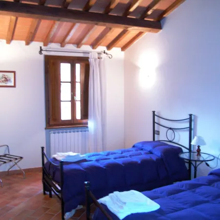 Three-Room Apartment on the Outskirts of Chianti