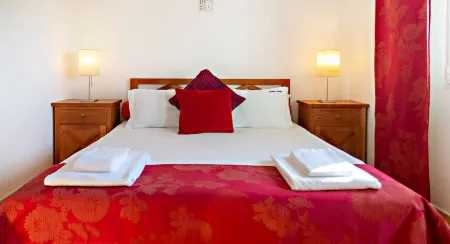 QV 10 - Terrace of Peace Apartment - Quinta Velha Отели в г. Консейсан