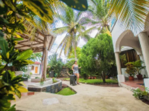 Hostal Sueños Silvestres Hotels near Galapagos Path