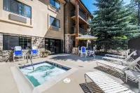 Comfort Suites Golden West on Evergreen Parkway Hotels in Evergreen