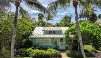 Bahama Breeze Bungalow