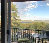 Thumb Butte Chalet Nestled in the Mountains Hotels in Williamson