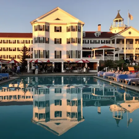 The Colony Hotel