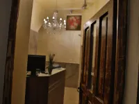 Pensiunea Vidalis Hotels near Daffodils' Park