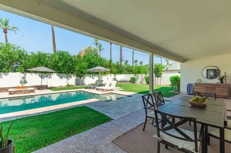 Modern Arcadia Estate Htd Pool Bikes Chef Kitchen Отели рядом с достопримечательностью «Ботанический сад города Финикс»