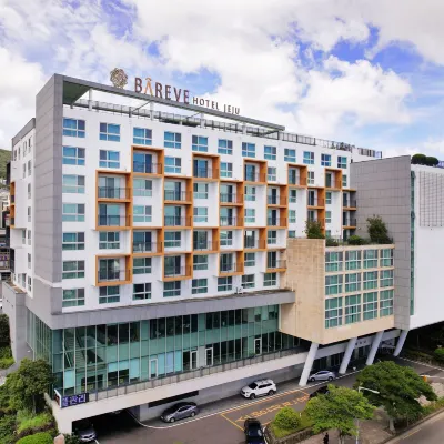 Bareve Hotel Hotels near Seri World