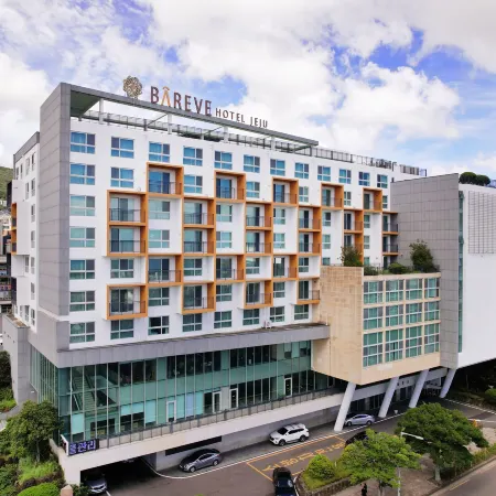 Bareve Hotel Отели рядом с достопримечательностью «Парк развлечений Seri World»