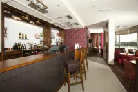 Premier Inn Belfast Titanic Quarter Các khách sạn ở Holywood