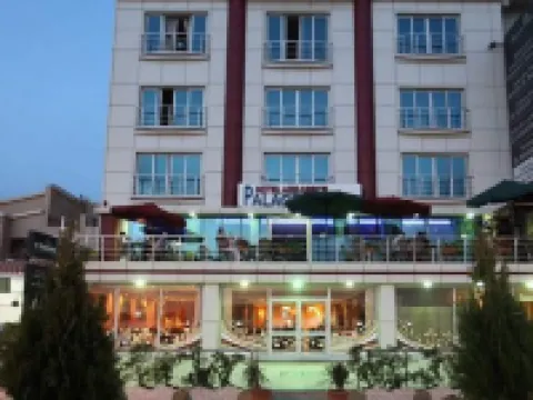 Abbassides Palace スタウエリのホテル