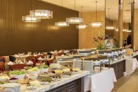 Royal Palm Tower Anhanguera - breakfast