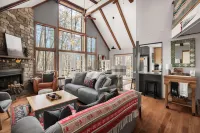 Mountain Retreat - Fireplace, Fire Pit, Deck, WiFi Hotels in Morgan County