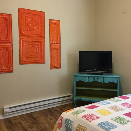 Downtown Cody!!! Spacious Bobbi's Bunkhouse A