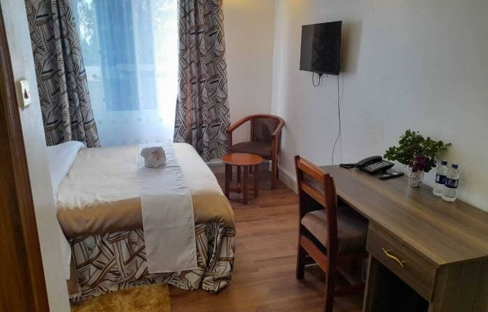 Hellenis Guest House