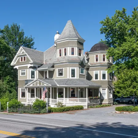 Sinclair Inn Bed & Breakfast