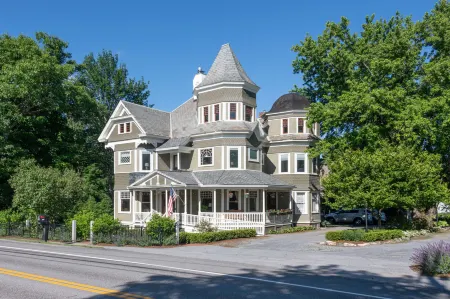 Sinclair Inn Bed & Breakfast