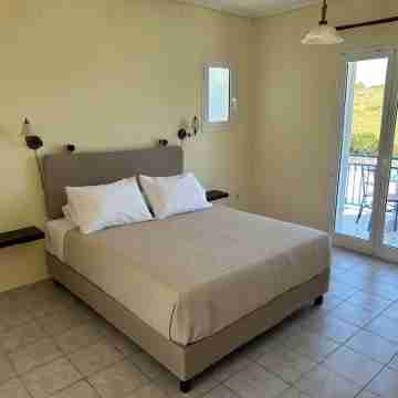 Liberatos Village Rooms