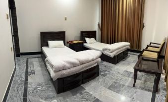 Apple Hotel and Restaurant