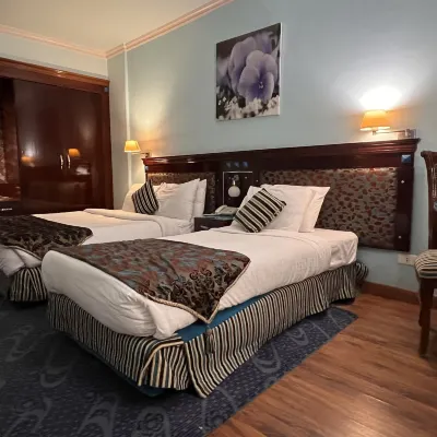 Santana Hotel Cairo Отели рядом с достопримечательностью «Каирский оперный дом»