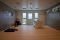 Attme Have Hotels in Tranøy