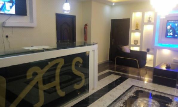 Vinchee Suites